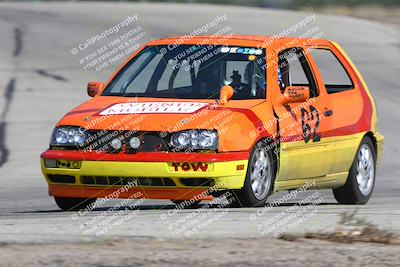 media/Sep-28-2025-24 Hours of Lemons (Sun) [[5dfe0e5f6e]]/12pm (Outside Grapevine)/